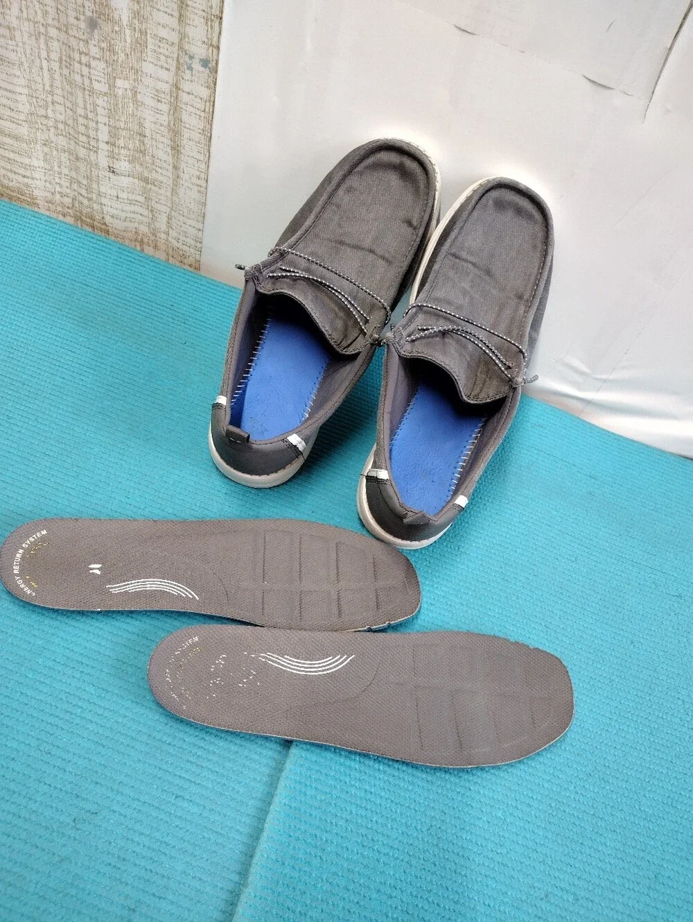 Hurley Men's Gray Canvas Slip On Loafers Shoes 10.5